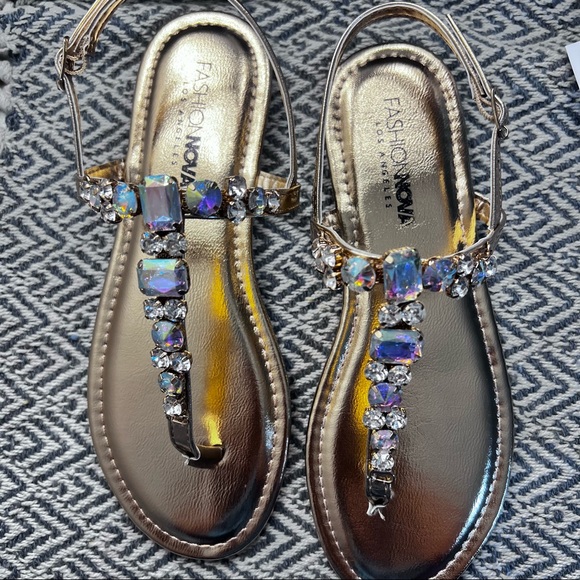 Rose gold flat sandals with gemstones - Picture 14 of 16
